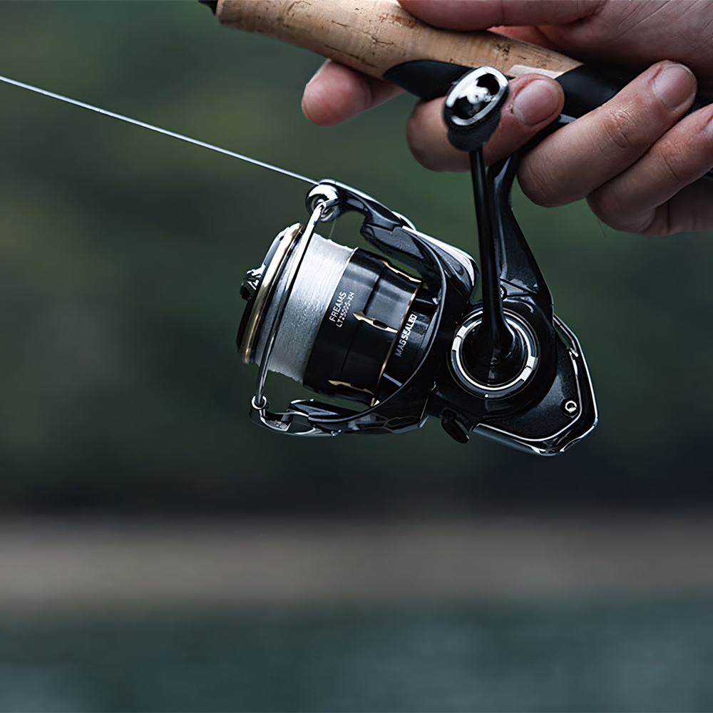 Mulinello da Pesca Spinning DA - Shimano Reel Stradic recensione e prezzo